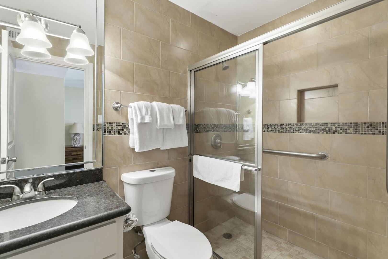 Ground Floor Beachfront Beauty! Steps To The Beach And Pool South Padre Island Quarto foto