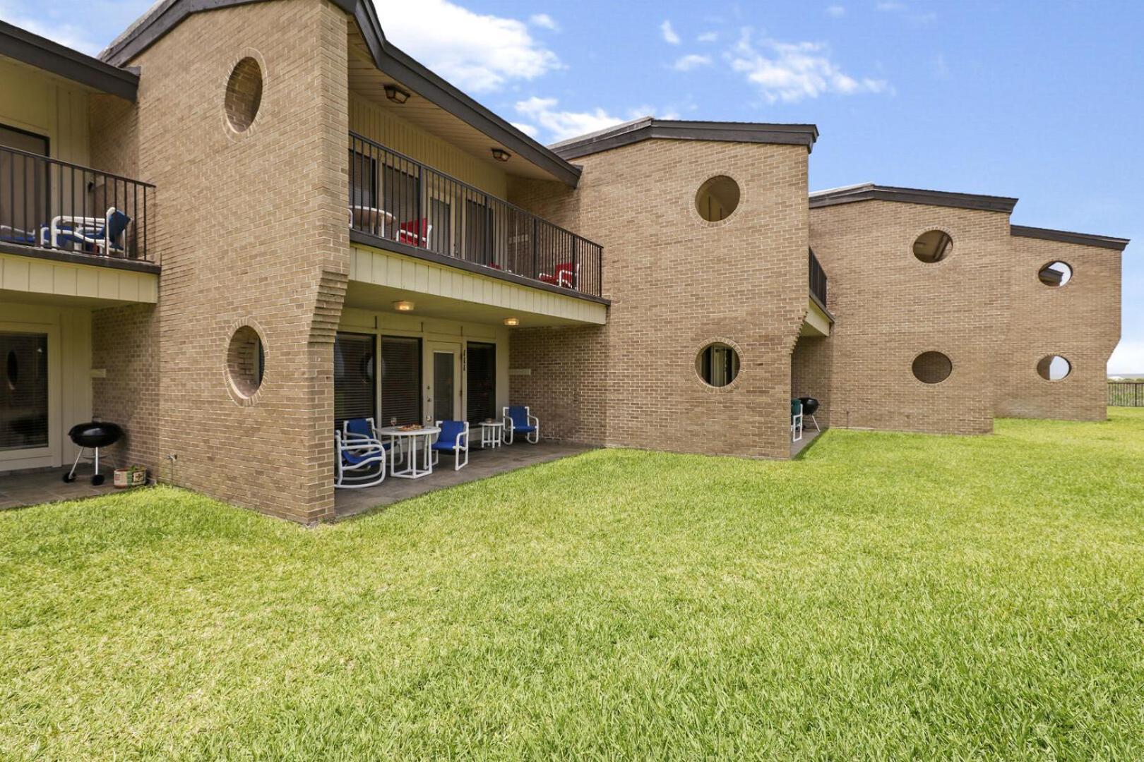 Ground Floor Beachfront Beauty! Steps To The Beach And Pool South Padre Island Quarto foto
